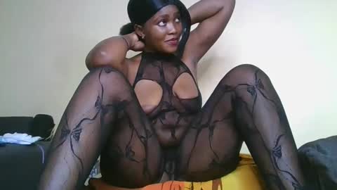 nei online show from February 24, 8:36 pm