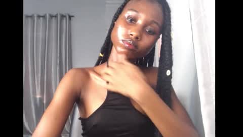 choco_petitqueen online show from March 25, 7:59 am