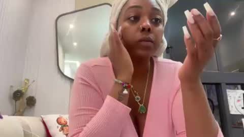 ChocolateCakeQueen online show from December 7, 11:40 pm