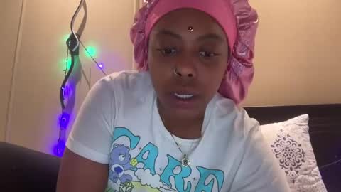 ChocolateCakeQueen online show from December 31, 4:16 am