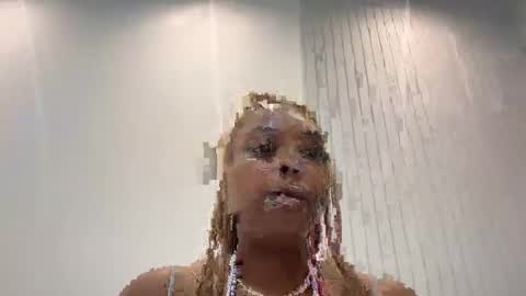 ChocolateCakeQueen online show from December 1, 11:51 pm