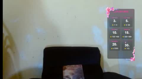 chocolatemilkebony online show from March 28, 8:27 am