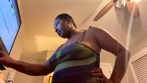 chocolily22 online show from September 21, 9:46 am