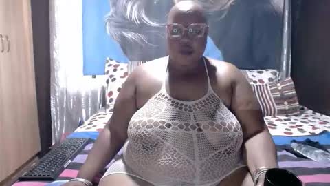 XSEXYBBW69 online show from May 16, 7:27 am