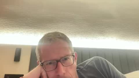 choupipat1 online show from October 22, 12:47 am