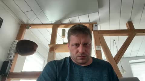 Chris online show from April 23, 10:12 am