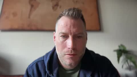 Chris online show from March 29, 6:59 am