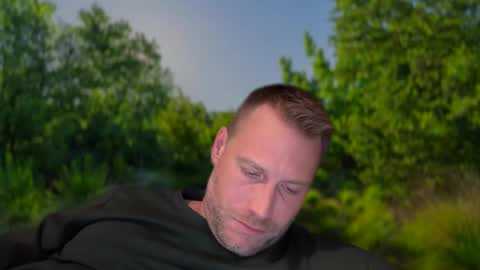 Chris online show from January 10, 10:25 pm