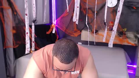 chris_huntter online show from October 8, 12:29 am