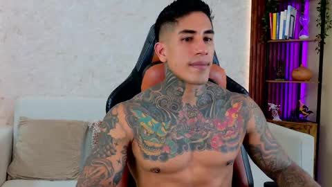 chris reilly online show from March 12, 8:34 pm