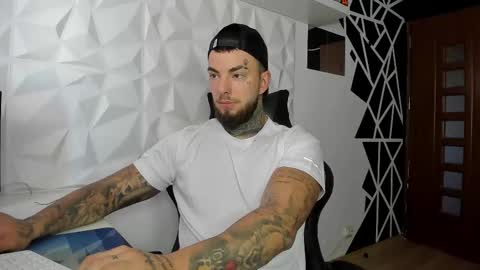 Chris Jordan online show from October 25, 8:02 am