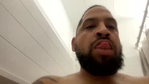 chrisr4203 online show from February 24, 5:00 am