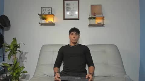 chriss_johnson online show from November 1, 5:23 pm