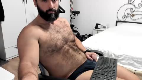 M Christian Stark online show from December 5, 6:48 am