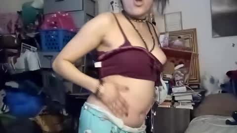 christianslutt online show from January 12, 11:45 pm