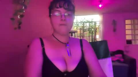 christianvalles online show from January 20, 12:25 am