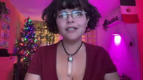 christianvalles online show from January 9, 2:22 am