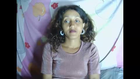 christine213 online show from December 14, 11:00 pm