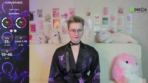 christine_moon online show from February 22, 1:00 am