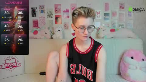 christine_moon online show from February 23, 1:02 am