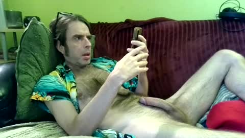 Chris online show from August 9, 5:13 am