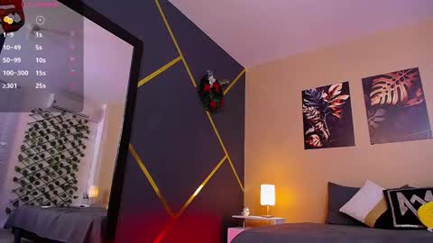 Christopher Black online show from December 18, 1:50 pm