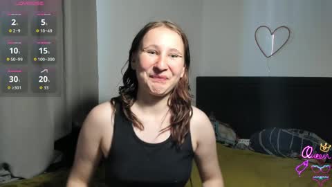 christyw3b online show from June 7, 12:43 pm