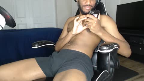 ChrisVacherx online show from October 3, 11:02 pm