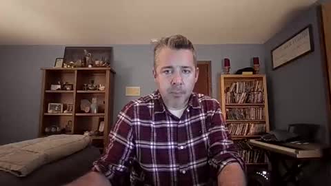 chrisw8121 online show from February 17, 4:44 am