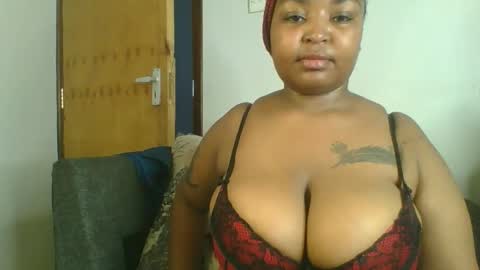 chubby_princess2 online show from October 19, 11:15 am