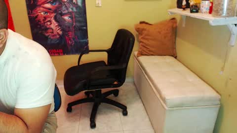 kate   online show from February 5, 2:16 pm