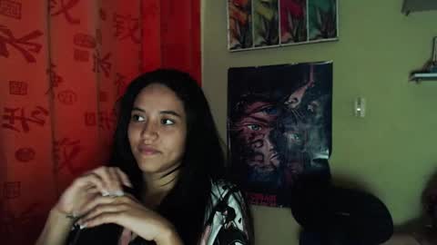 kate   online show from March 10, 7:50 pm