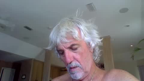 chuck354139 online show from September 30, 2:38 pm