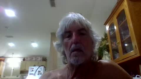 chuck354139 online show from October 2, 12:53 am