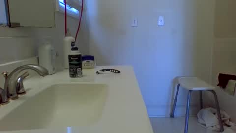 chuck354139 online show from November 5, 5:04 pm