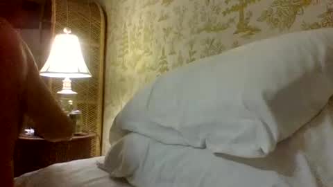 chuck354139 online show from October 26, 11:04 pm