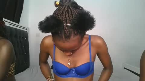 chyna_baibe online show from November 3, 5:25 pm