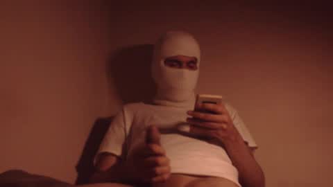 Ernesto online show from February 12, 11:40 am