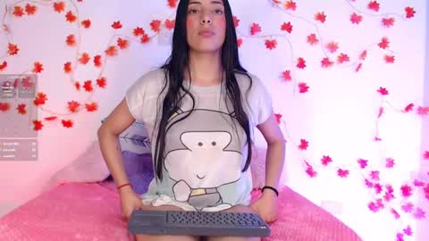 Sofi Eva and Mey online show from March 10, 8:01 pm