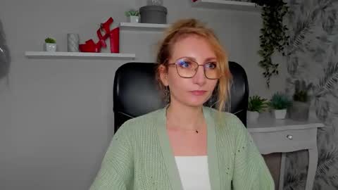 Cinderella online show from March 10, 6:29 am