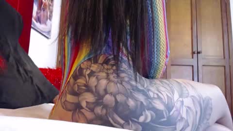 Cindy online show from December 18, 3:29 pm