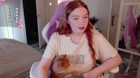 Maddy online show from October 25, 7:03 pm