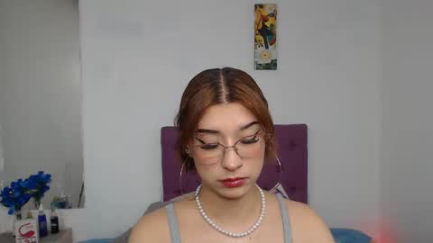 Snapshot of cinthyagomez6 chatting on February 5, 11:34 am cinthyagomez6 online show from February 5, 11:34 am