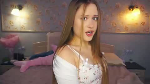 Lisa Salivan online show from March 30, 8:14 am