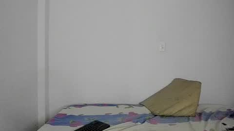 cirosky_elchicopolla online show from February 2, 4:42 am