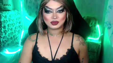 QUEEN CESS online show from July 14, 3:17 pm