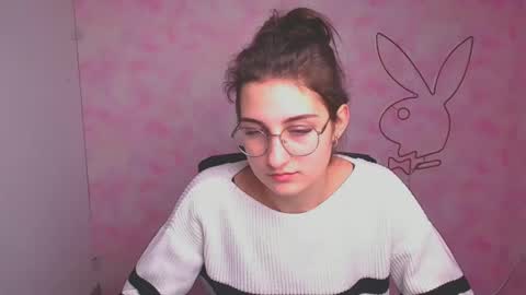 Claire online show from January 23, 6:03 pm