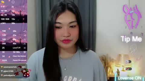 CLAIRE online show from October 12, 7:23 am