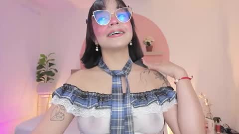 C L A R A online show from February 22, 2:48 am