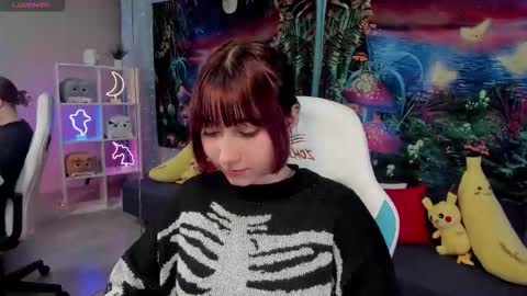 clarabenson online show from November 5, 6:43 pm